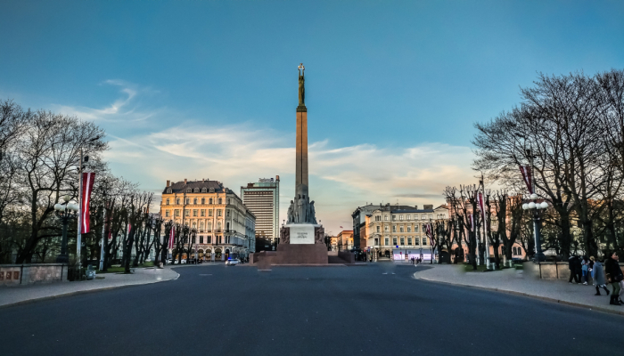 Uz Lāčplēša dienai un Latvijas 105. gadadienai veltītiem pasākumiem ar vilcienu